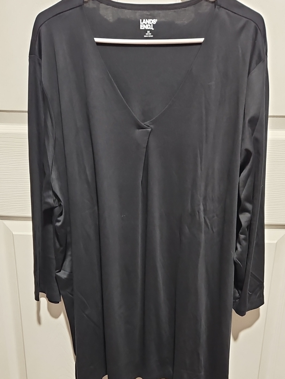 Lands' End Women's Black V-Neck Tunic